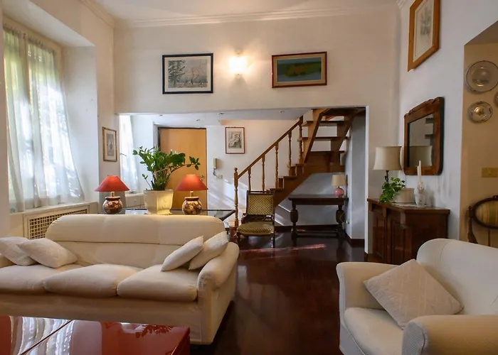 Apartment Deluxe *